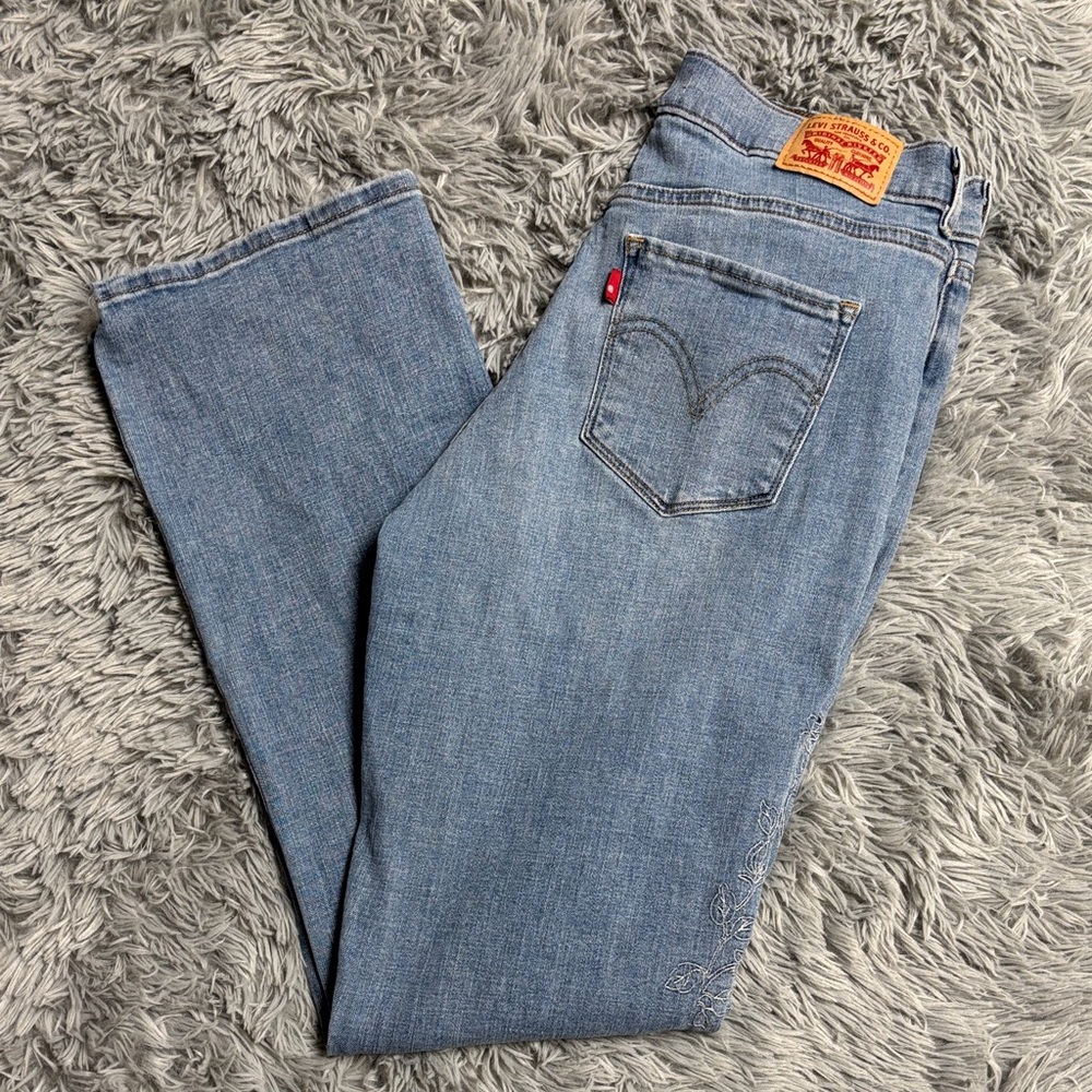 Y2k Levi's Classic Boot Cut Jeans with Embroidery